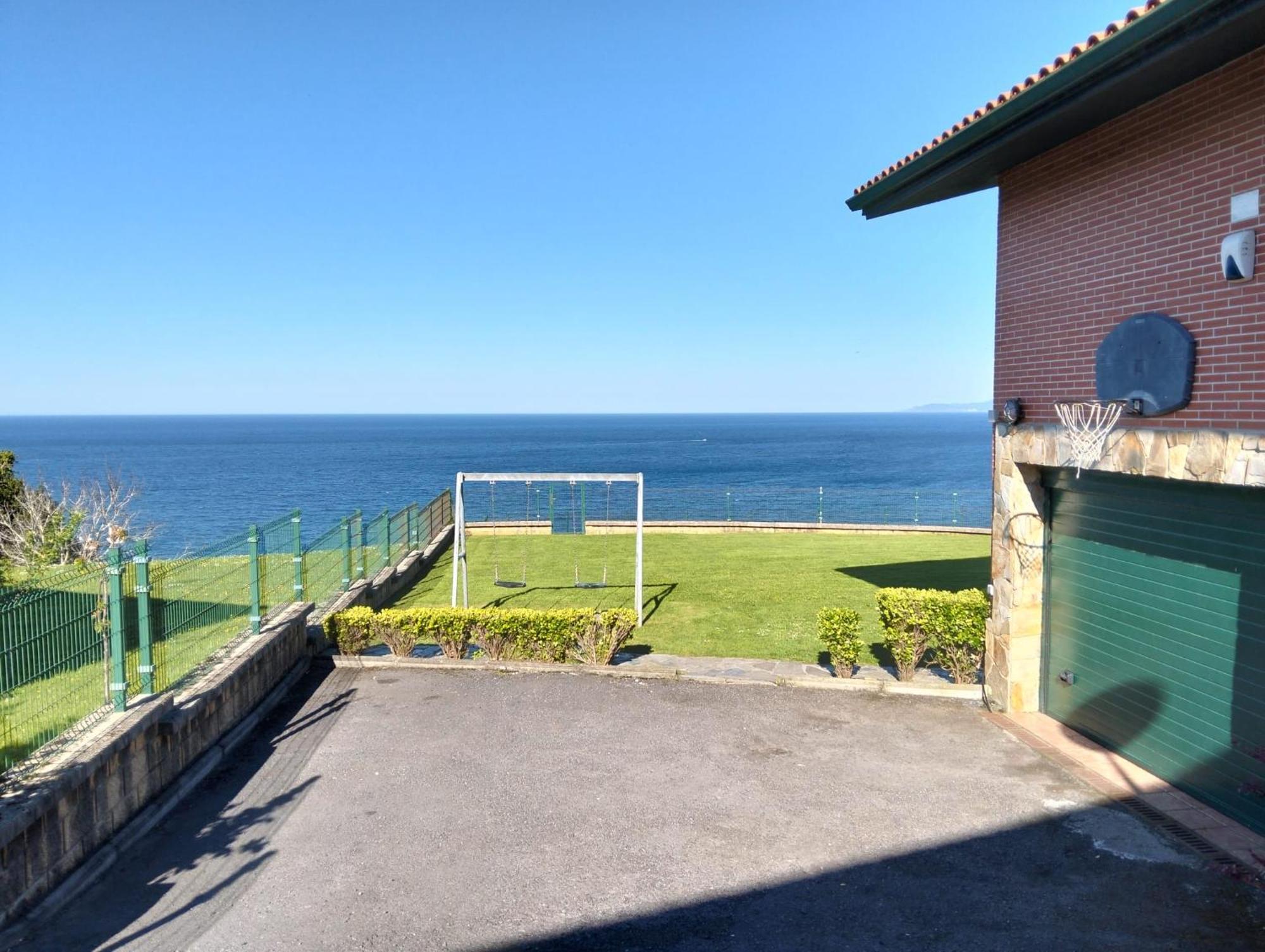 Villa La Ballena De Sonabia Orinon Exteriör bild